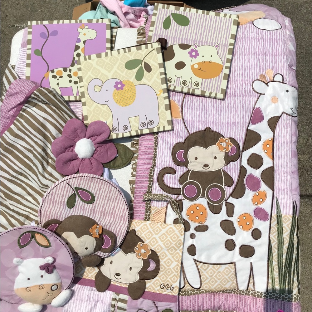 CoCaLo baby Jacana jungle 11 piece crib set